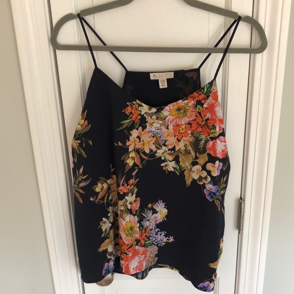 Lila Rose navy and floral spaghetti strap tank top blouse (M)